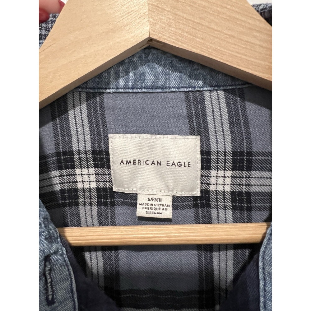 American Eagle Blue Plaid/White Cropped Flannel Size Small Country Western - Picture 3 of 5